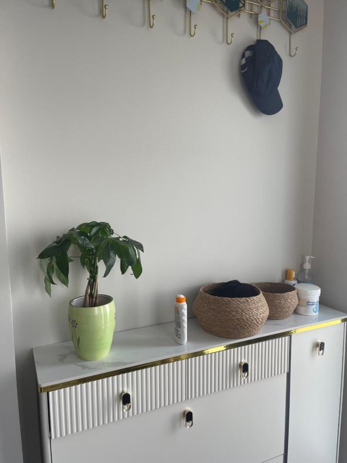 Modern Huge Double Room With Private Bathroom In Colindale Edgware Exterior foto
